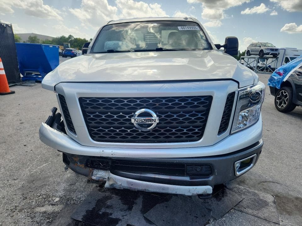 2019 NISSAN TITAN XD PRO-4X PRO-4X 5