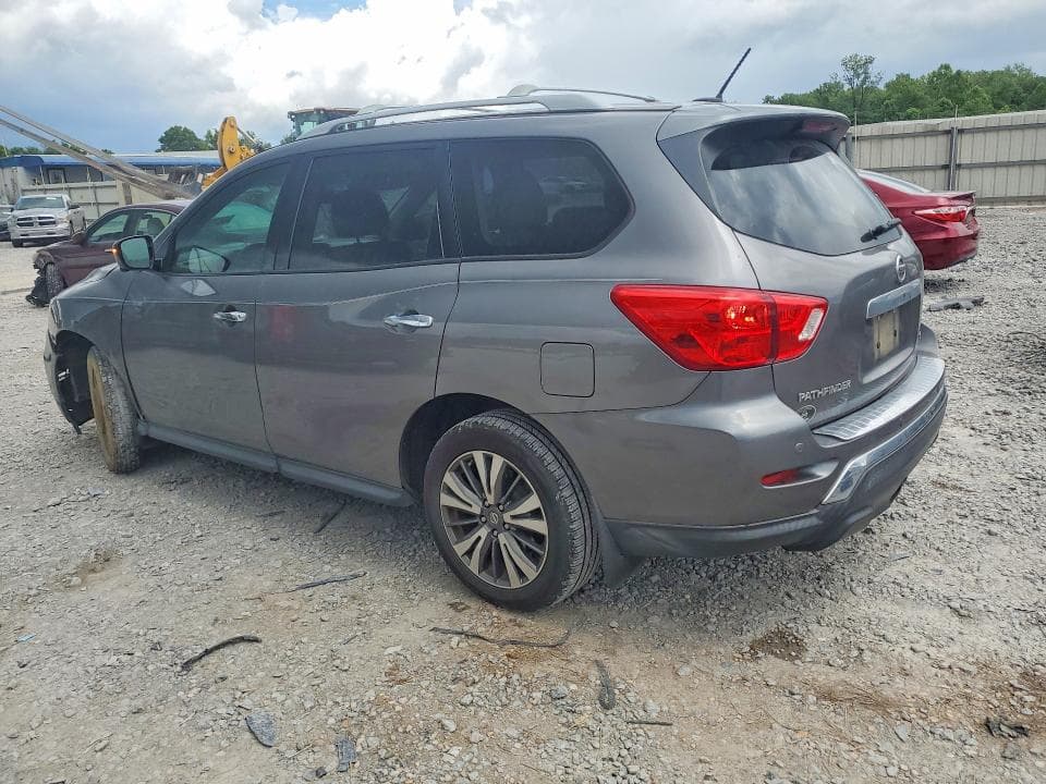 2017 NISSAN PATHFINDER SL 2