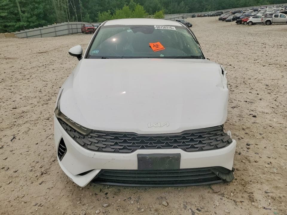 2022 KIA K5 LXS 5
