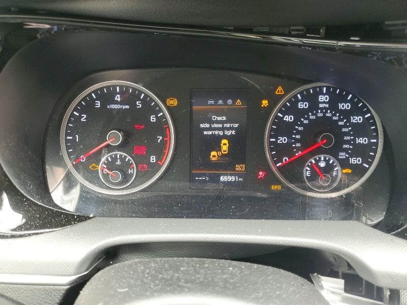 2022 KIA K5 LXS 9