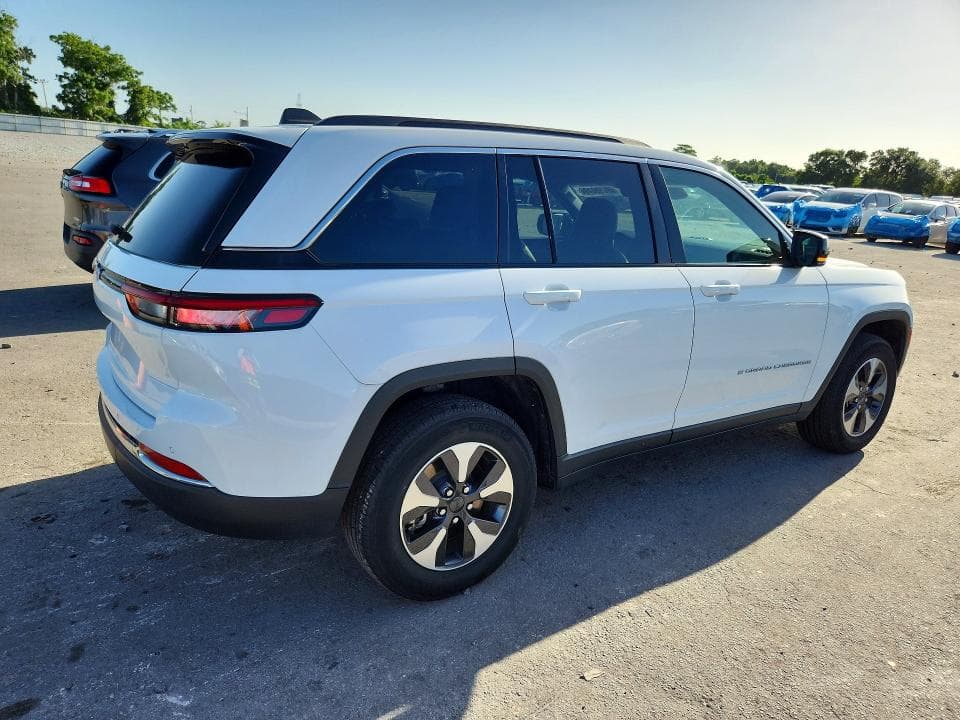 2024 JEEP GRAND CHEROKEE LIMITED 4XE LIMITED 4XE 3