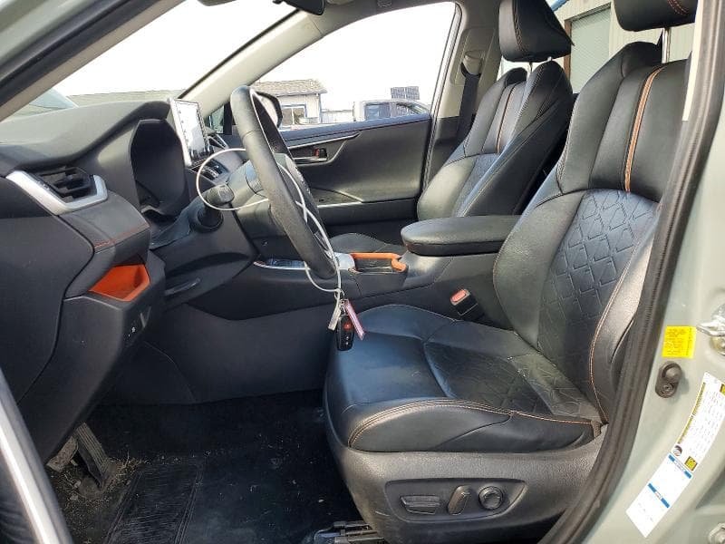 2021 TOYOTA RAV4 ADVENTURE 7