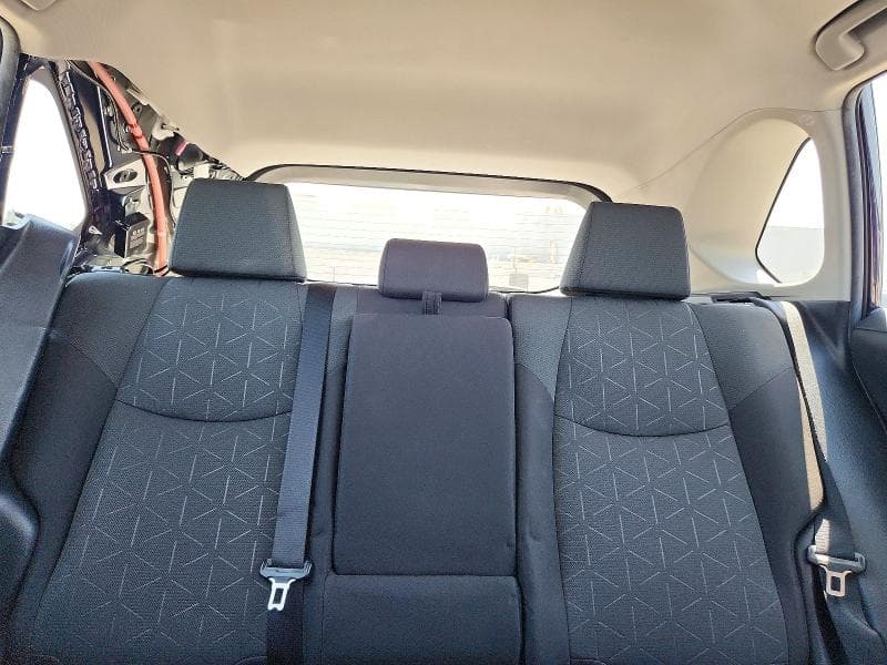 2021 TOYOTA RAV4 XLE 10