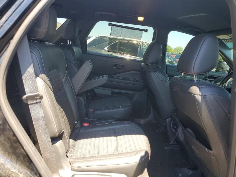 2025 NISSAN PATHFINDER ROCK CREEK 11
