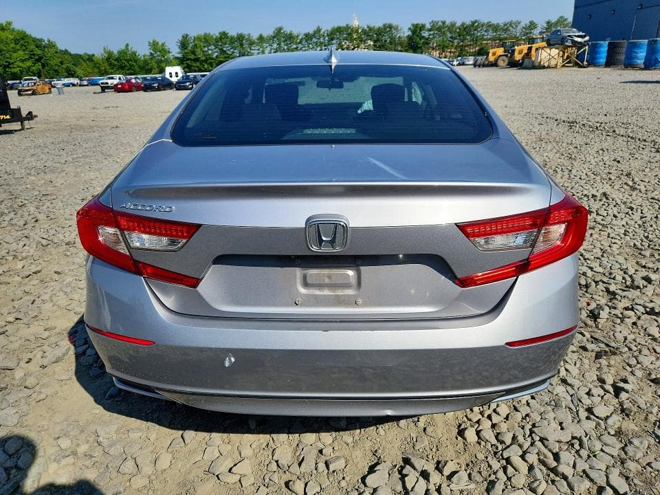 2018 HONDA ACCORD LX 6