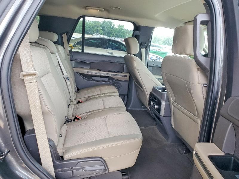 2019 FORD EXPEDITION XLT 10