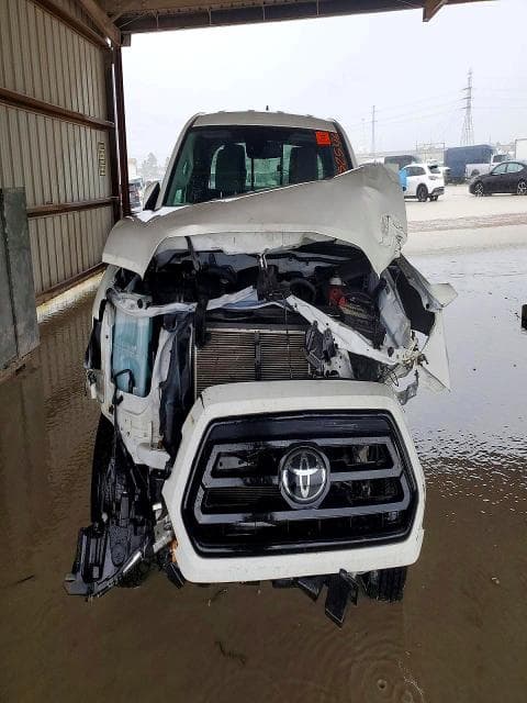 2021 TOYOTA TACOMA SR 5