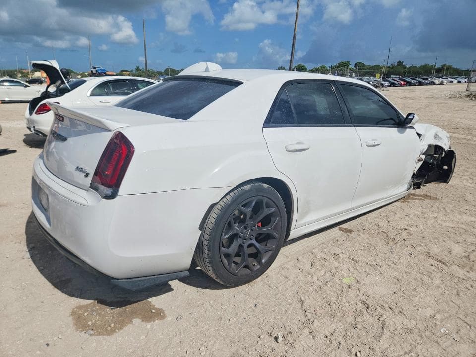 2018 CHRYSLER 300 S 3