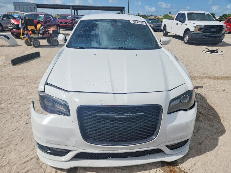 2018 CHRYSLER 300 S 5