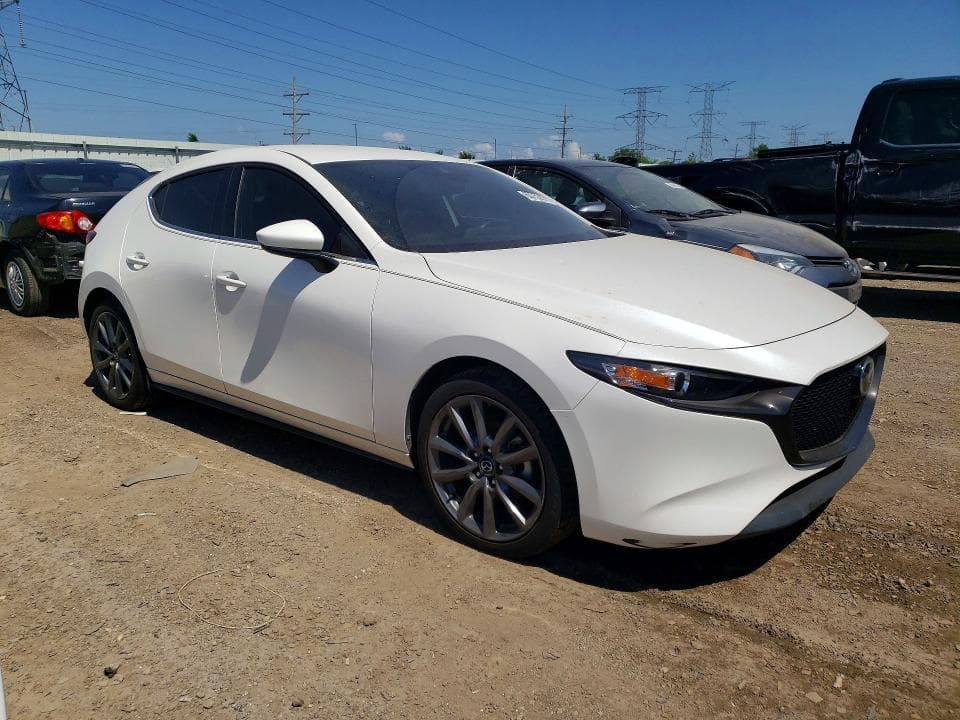 2021 MAZDA 3 SELECT 4