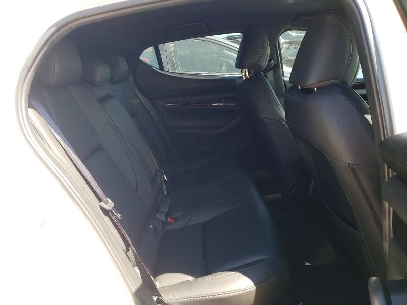 2021 MAZDA 3 SELECT 10