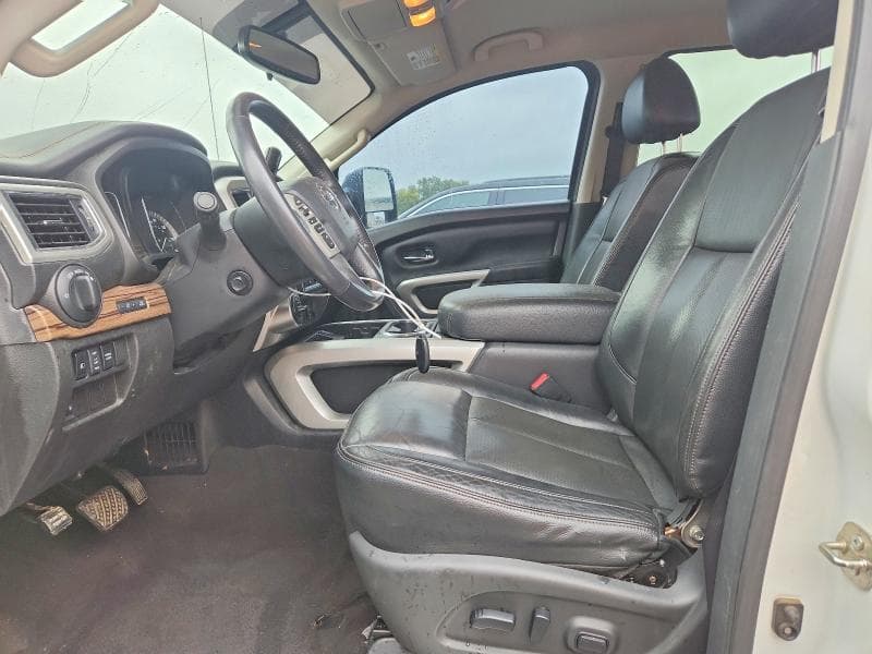 2017 NISSAN TITAN S 7