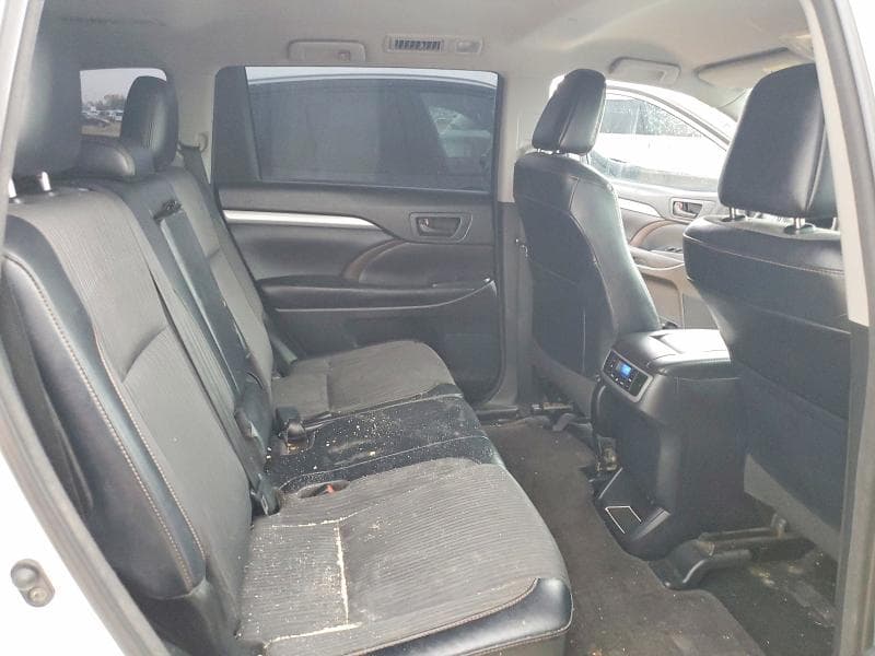 2017 TOYOTA HIGHLANDER LE PLUS LE PLUS 10