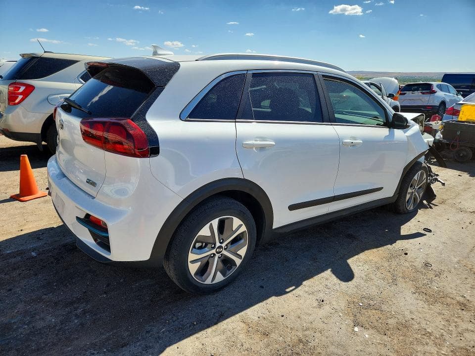 2020 KIA NIRO EX 3