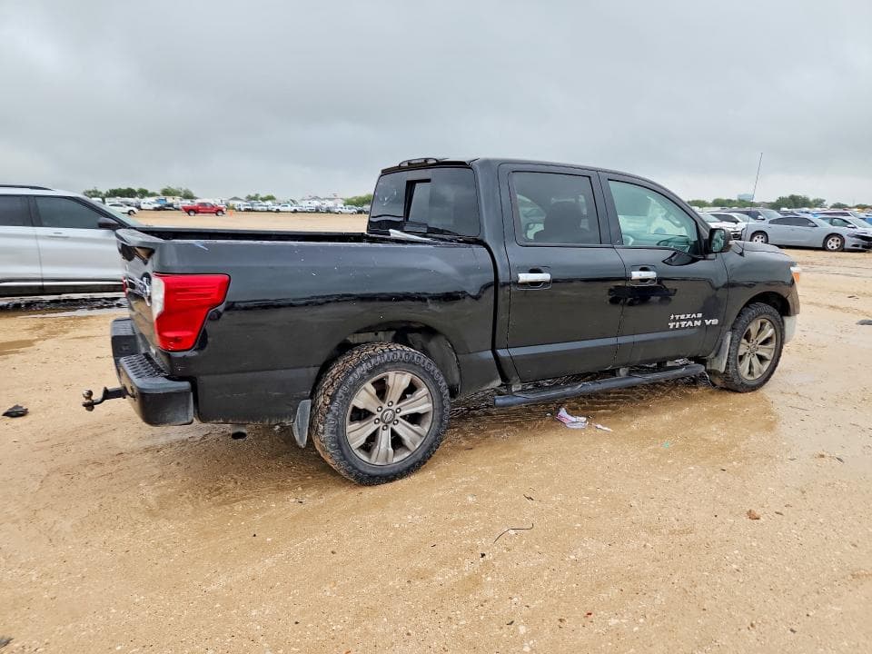2018 NISSAN TITAN SV SV 3