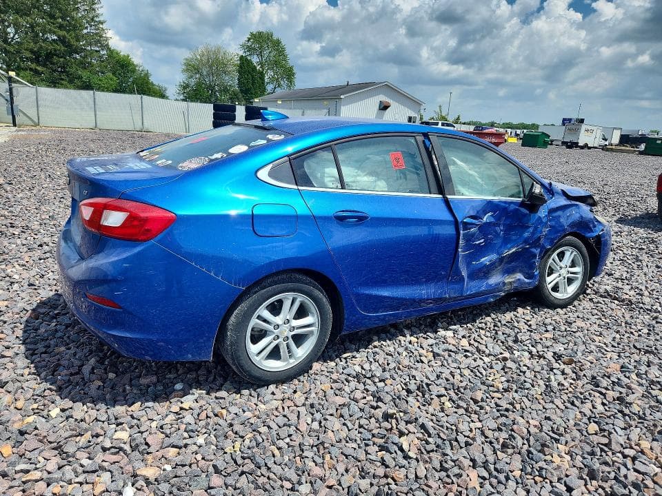 2017 CHEVROLET CRUZE LT 3