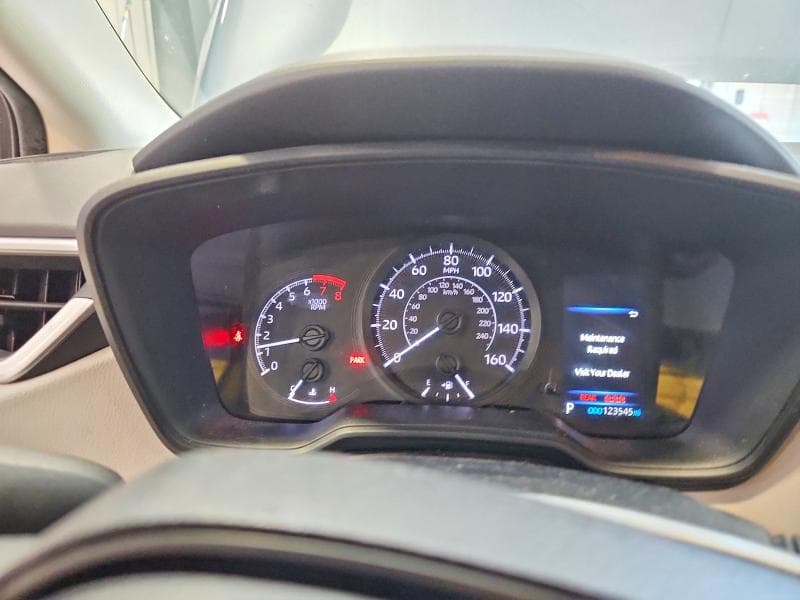 2020 TOYOTA COROLLA L 9