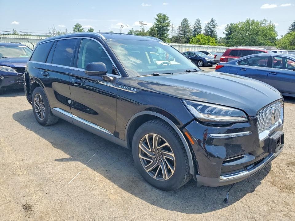 2021 LINCOLN AVIATOR 4