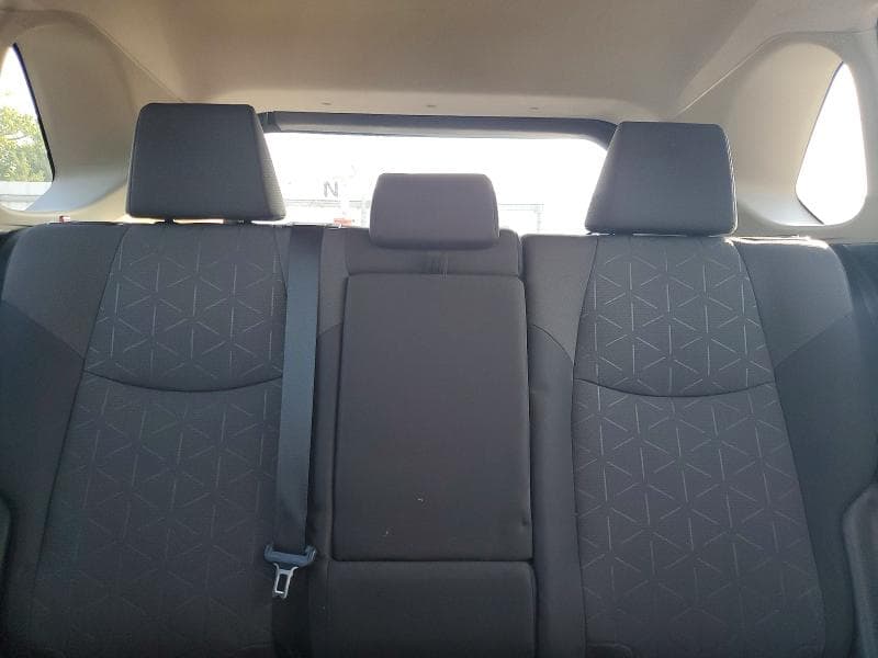 2019 TOYOTA RAV4 10