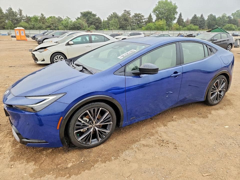 2024 TOYOTA PRIUS XLE - 1