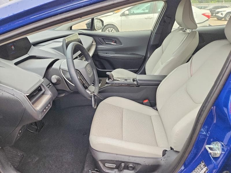 2024 TOYOTA PRIUS XLE 7