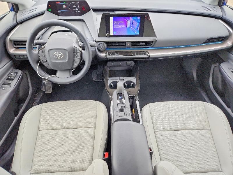 2024 TOYOTA PRIUS XLE 8