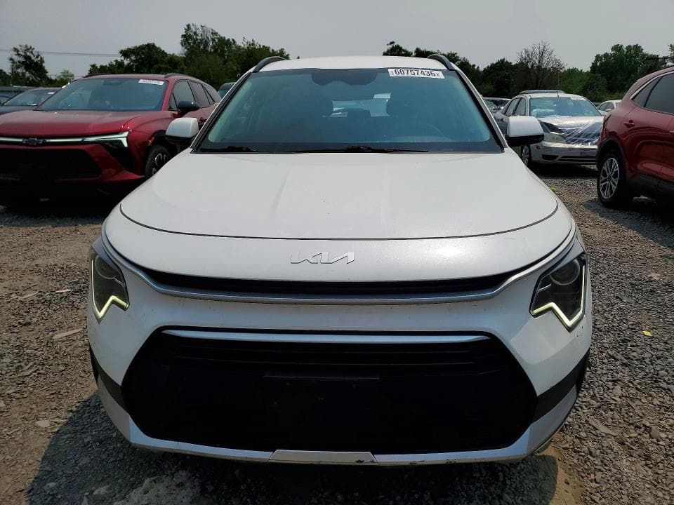 2023 KIA NIRO EX 5