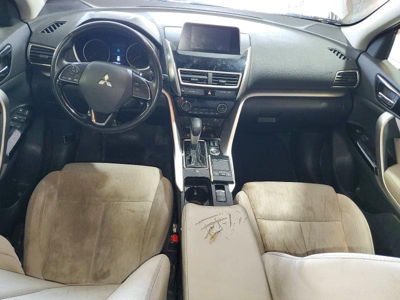 2018 MITSUBISHI ECLIPSE CROSS SE/SEL 8