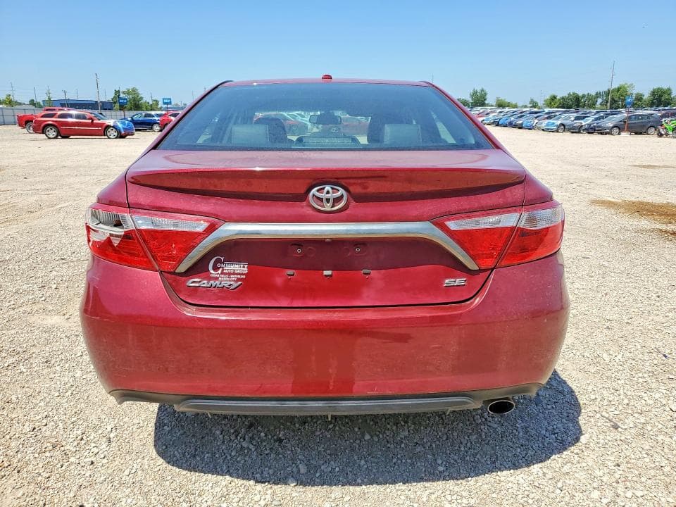 2017 TOYOTA CAMRY SE SE 6