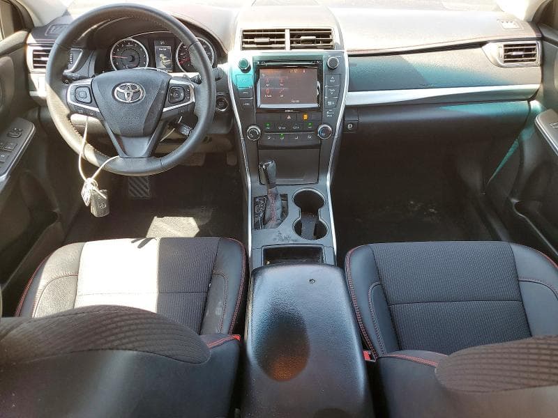 2017 TOYOTA CAMRY SE SE 8