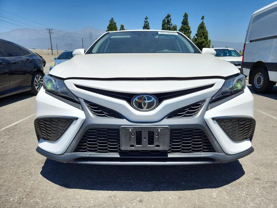 2023 TOYOTA CAMRY SE 5