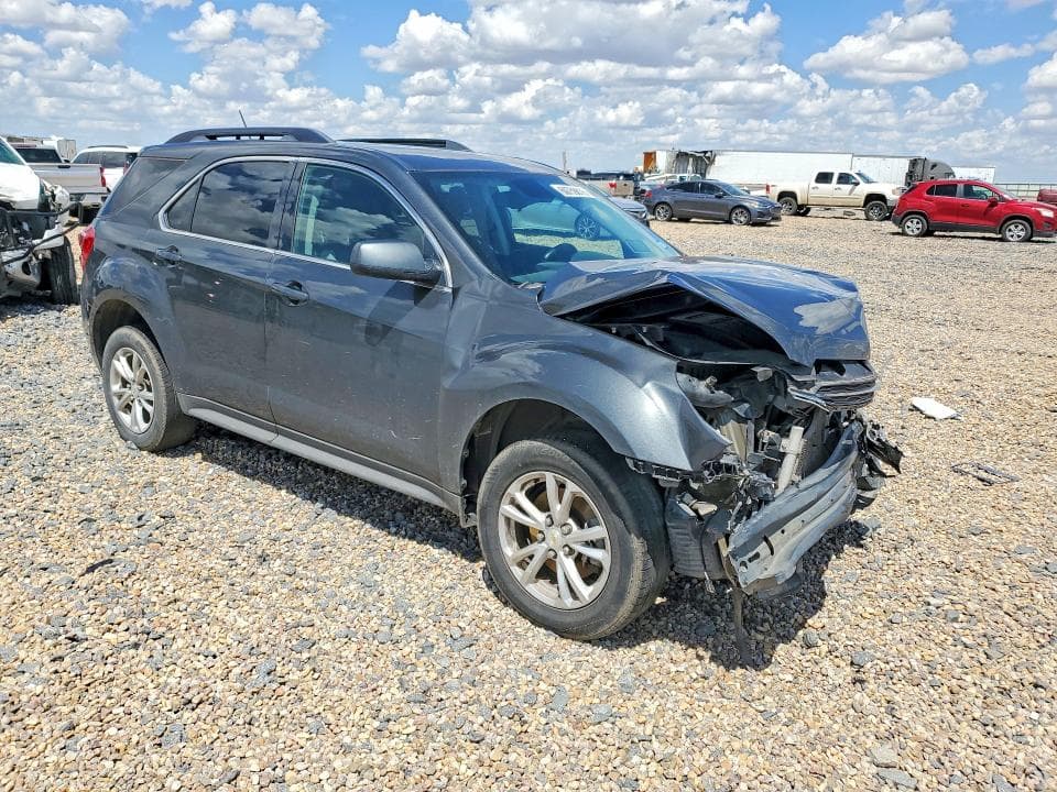 2017 CHEVROLET EQUINOX LT 4