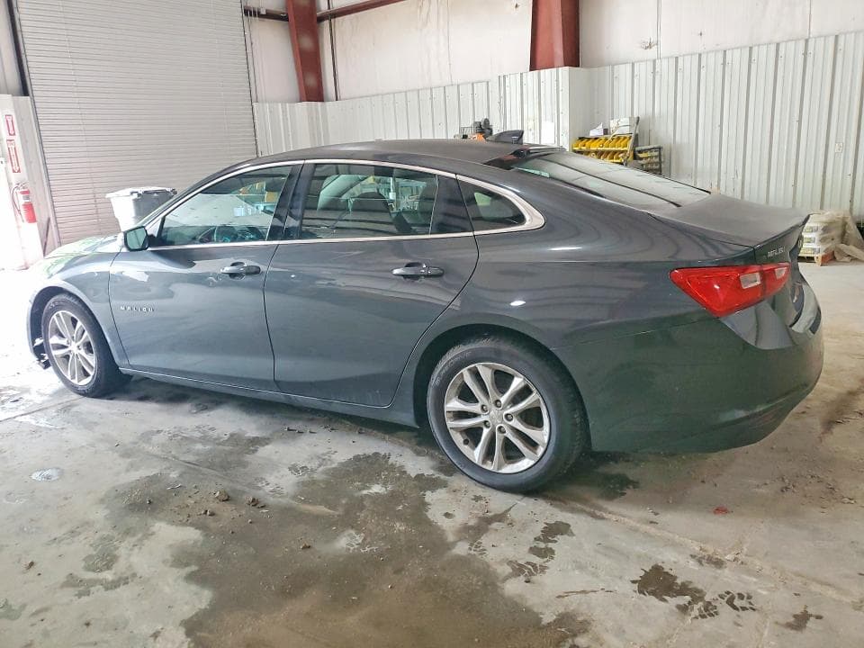 2017 CHEVROLET MALIBU LT 2