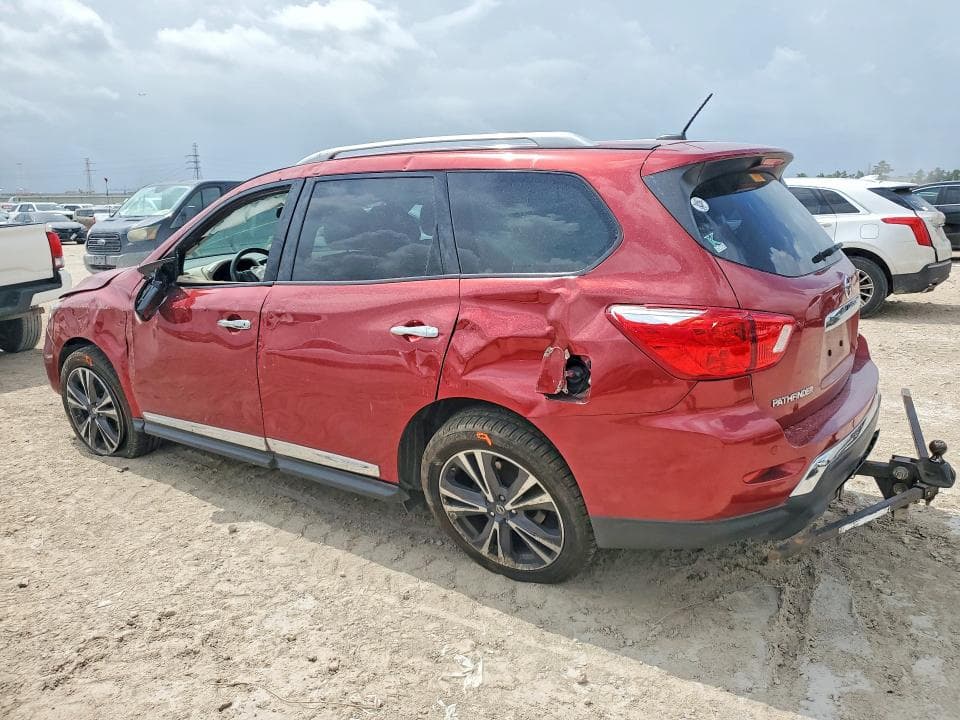 2017 NISSAN PATHFINDER PLATINUM 2