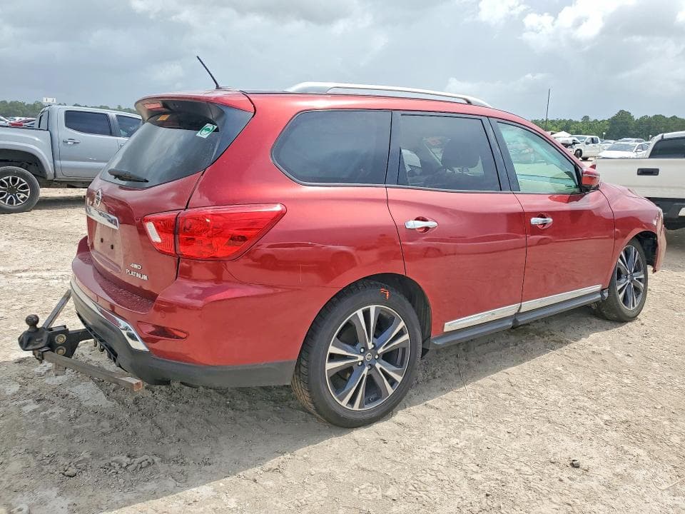 2017 NISSAN PATHFINDER PLATINUM 3