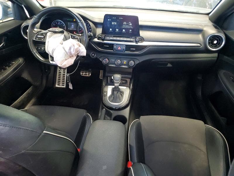 2021 KIA FORTE GT LINE GT LINE 8