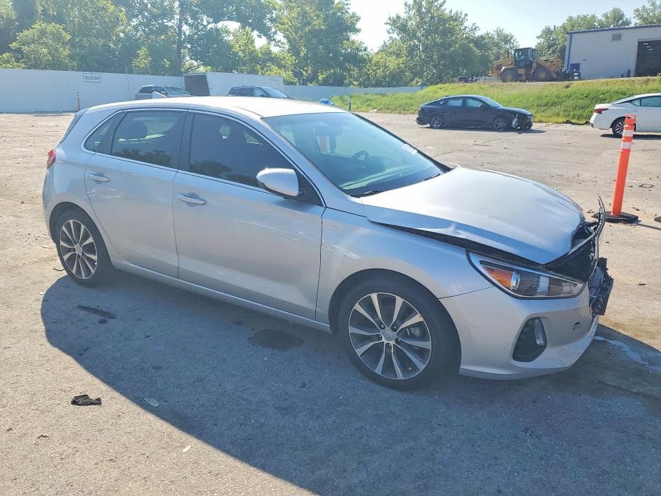 2018 HYUNDAI ELANTRA GT BASE 4