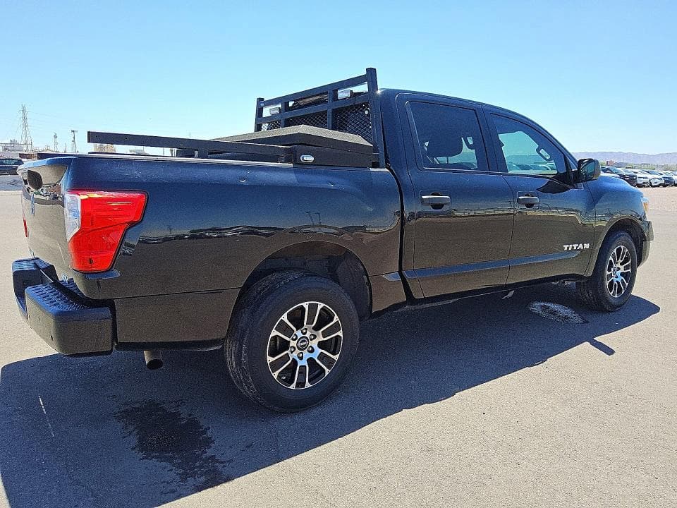 2023 NISSAN TITAN S 3