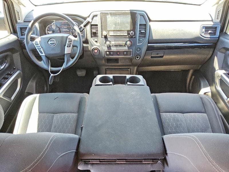 2023 NISSAN TITAN S 8