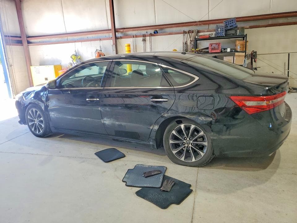 2018 TOYOTA AVALON XLE 2