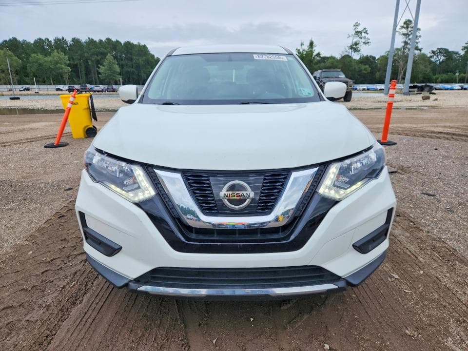 2017 NISSAN ROGUE S 5