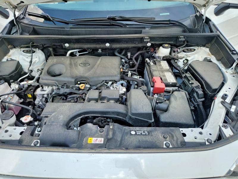 2024 TOYOTA RAV4 XLE PREMIUM 12