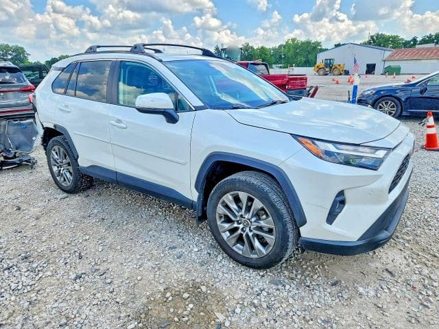 2024 TOYOTA RAV4 XLE PREMIUM 4