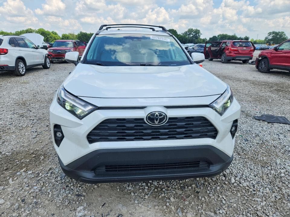 2024 TOYOTA RAV4 XLE PREMIUM 5
