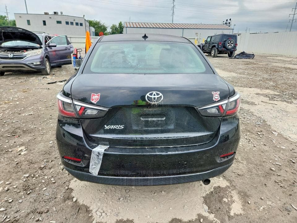 2019 TOYOTA YARIS L L 6