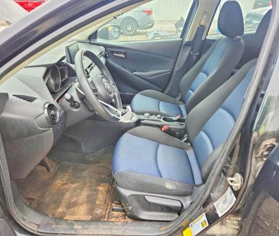 2019 TOYOTA YARIS L L 7