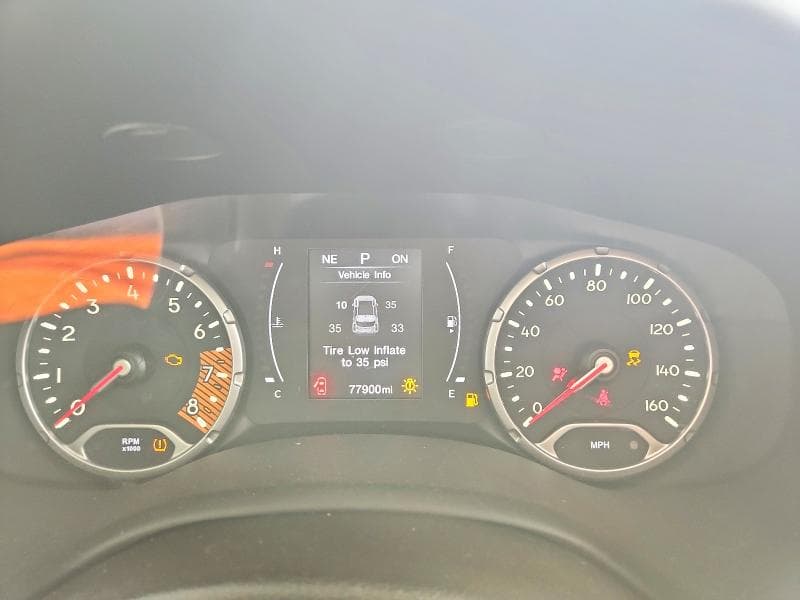 2019 JEEP RENEGADE LATITUDE 9