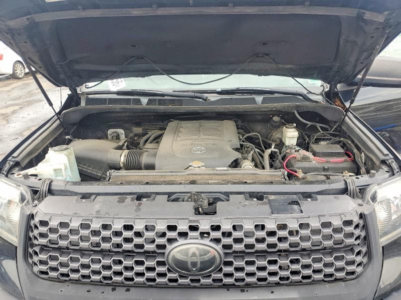 2018 TOYOTA TUNDRA CREWMAX SR5 11