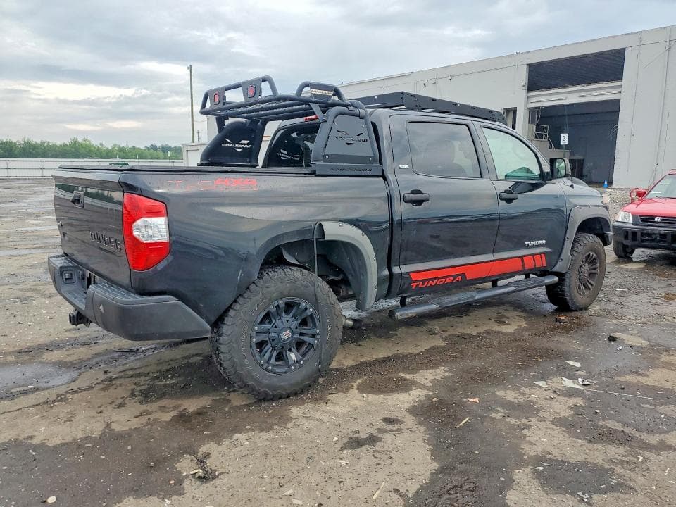 2018 TOYOTA TUNDRA CREWMAX SR5 3