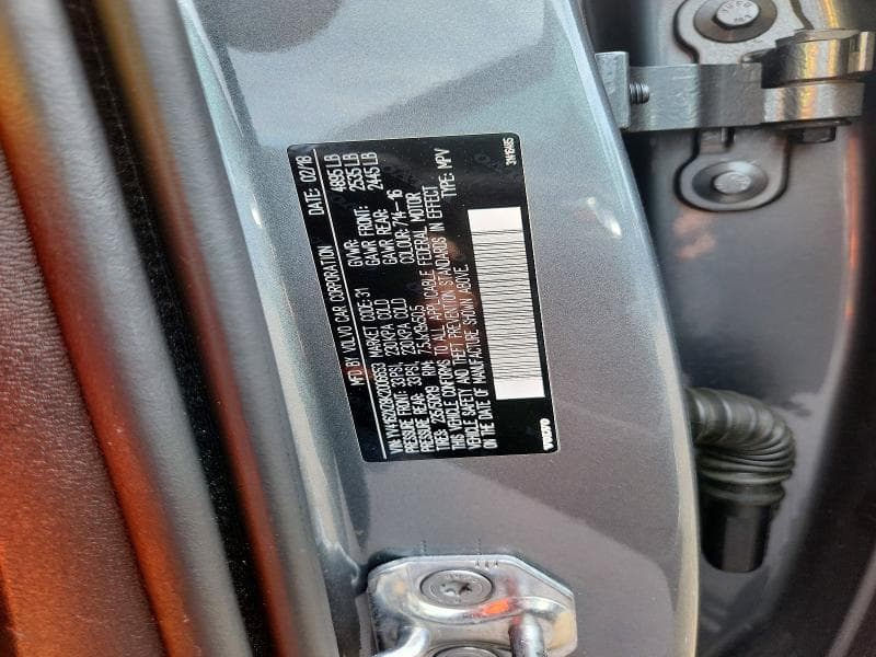 2019 VOLVO XC40 T5 MOMENTUM 12